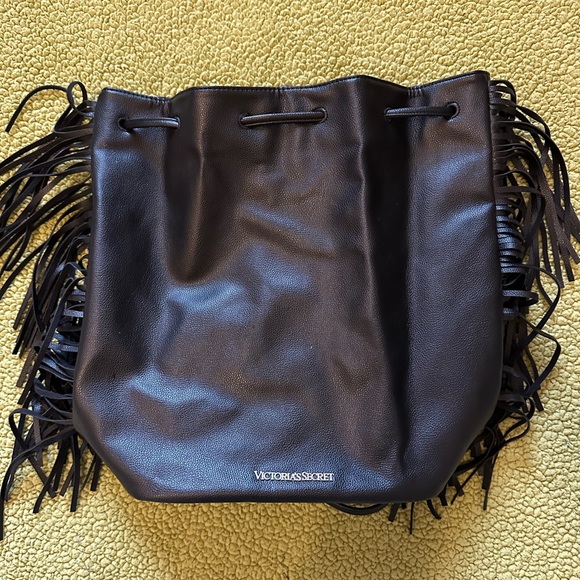 Fringe Victoria Secret bag with backpack straps - Picture 1 of 7